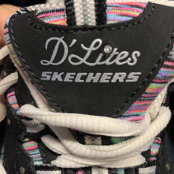 Skechers D’lites Women’s Size 7.5 Black Memory Foam Comfort Sneakers - Picture 5 of 11